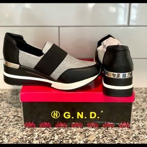 Women’s Black Glitter Sneaker